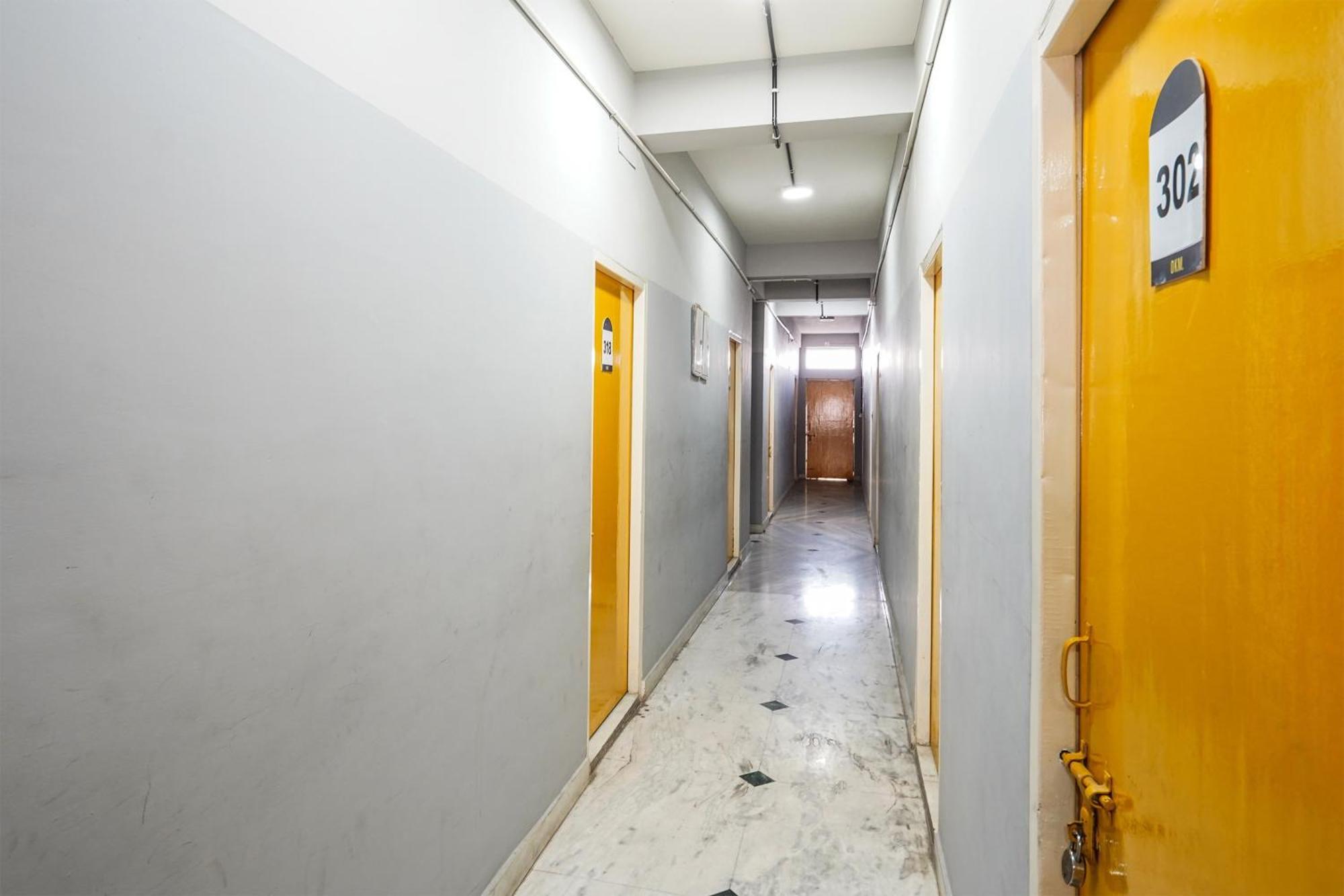 Hotel O Aryan Home Stay เดห์ราดุน ภายนอก รูปภาพ