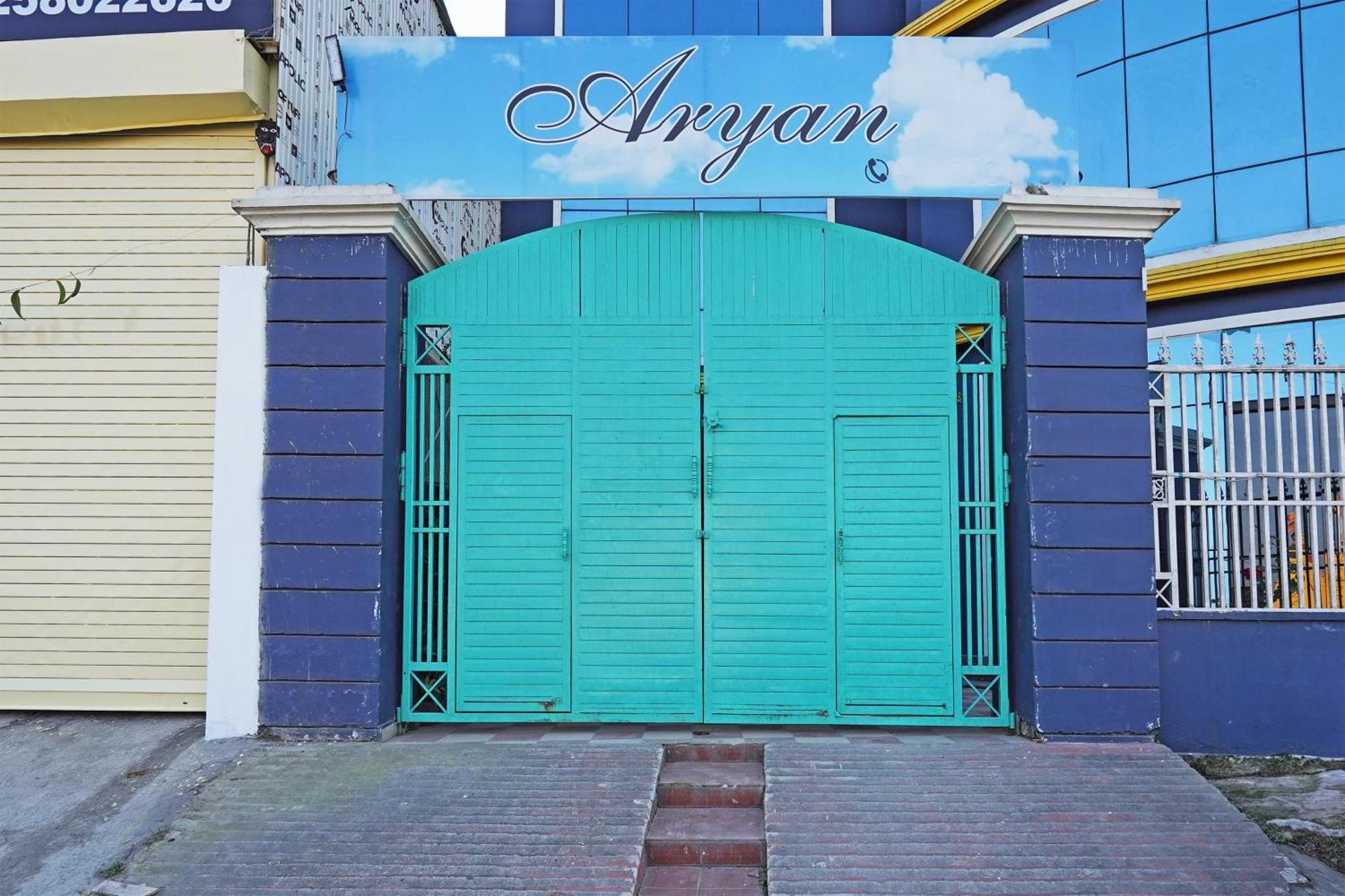 Hotel O Aryan Home Stay เดห์ราดุน ภายนอก รูปภาพ